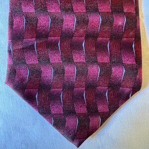 Vintage licensed Grateful Dead silk tie, woven abstract diamond pattern burgundy
